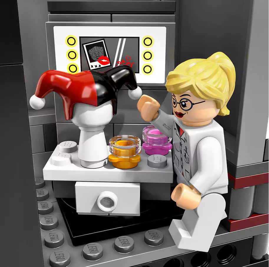 LEGO Super Heroes 10937 Arkham Asylum