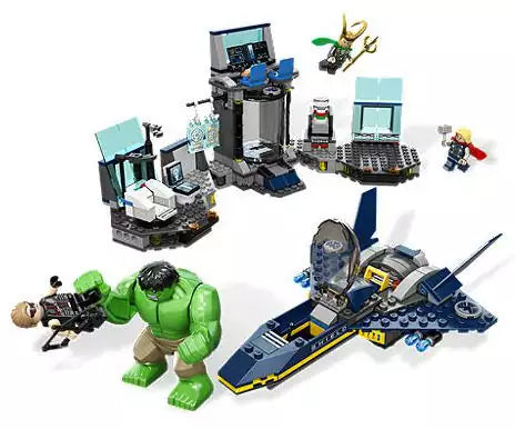 LEGO Super Heroes 6868 Hulks Helicarrier