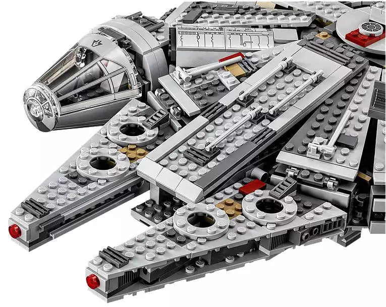 LEGO Star Wars 75105 Millennium Falcon, Frontansicht