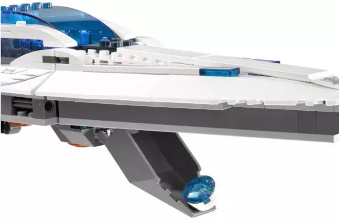 LEGO Super Heroes 76028 Darkseids Überfall
