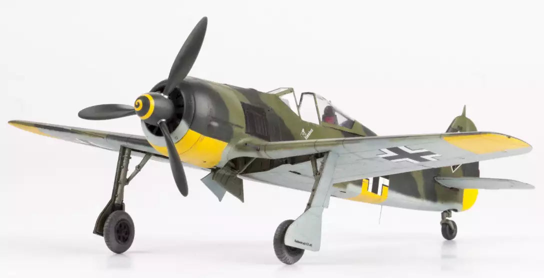 Eduard 82143 Focke-Wulf Fw 190A-5 light fighter, ProfiPACK edition, 1:48
