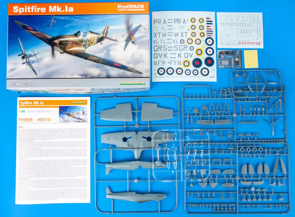 Inhalt: Eduard 82151 Spitfire Mk. Ia, ProfiPACK edition, 1:48