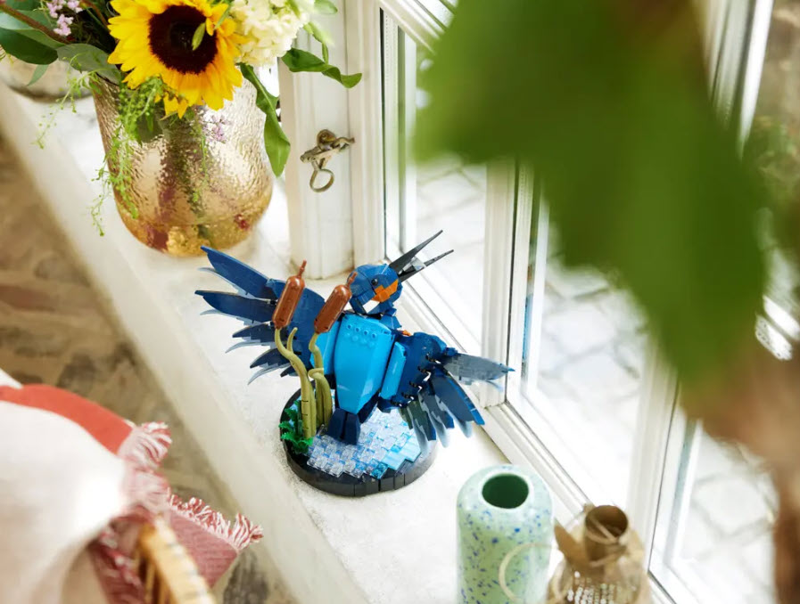 Detail 3: LEGO Icons 10331 Eisvogel