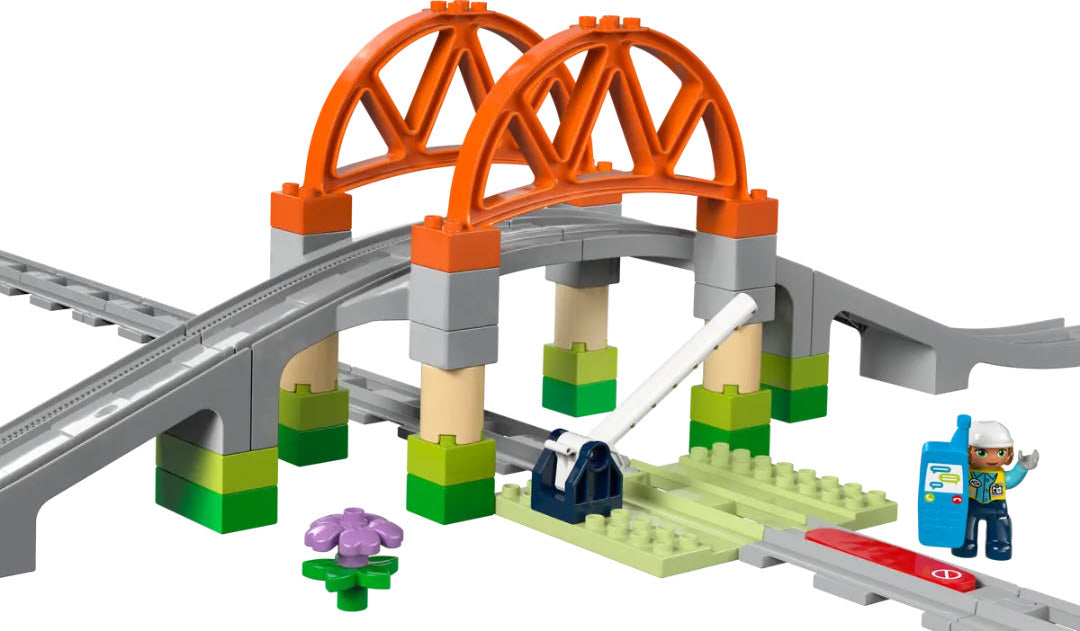 Inhalt: LEGO DUPLO 10426 Eisenbahnbrücke und Schienen – Erweiterungsset