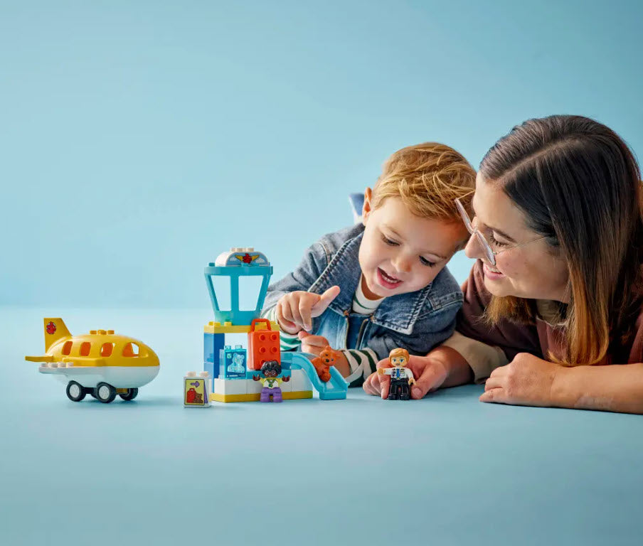 Detail 1: LEGO DUPLO 10443 Erster Besuch im Flughafen