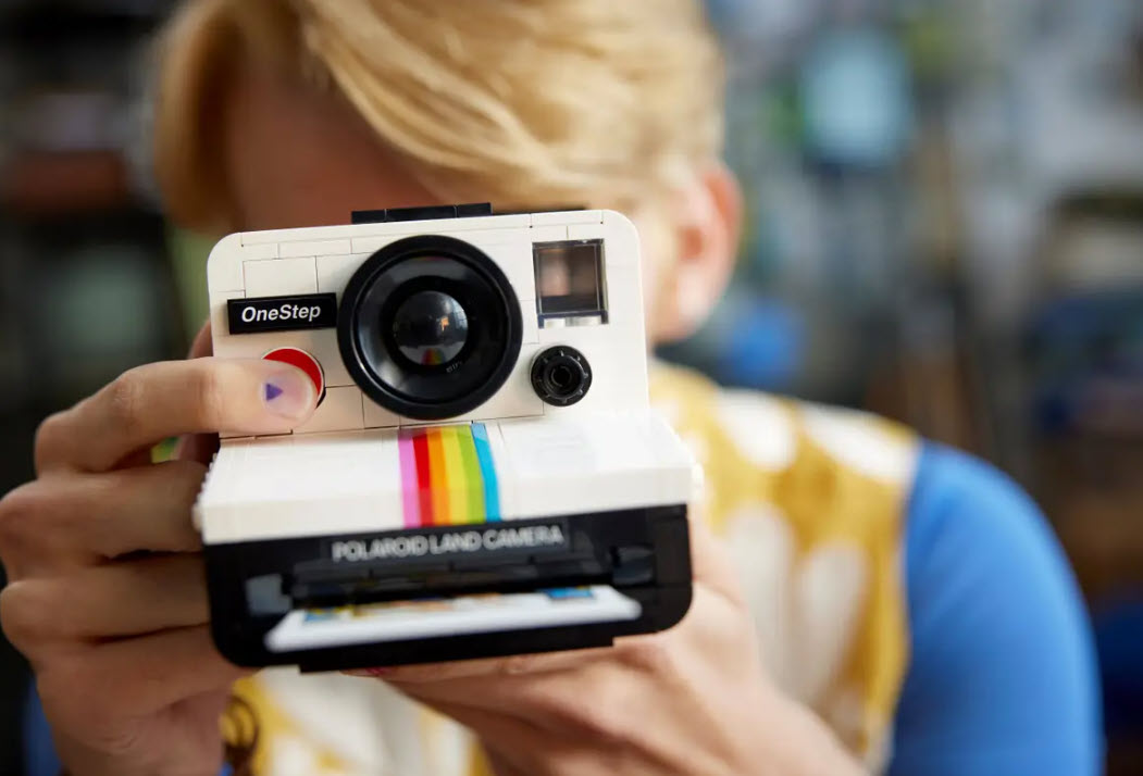 Detail 2: LEGO Ideas 21345 Polaroid OneStep SX-70 Sofortbildkamera