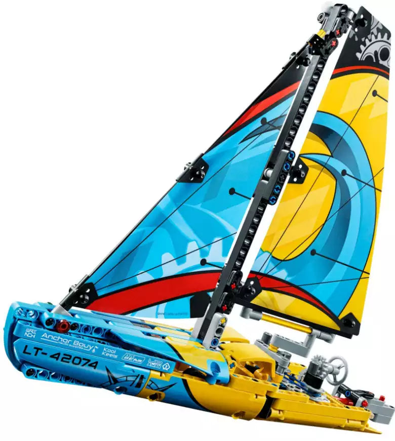 Hauptmodell: LEGO Technic 42074 Rennyacht