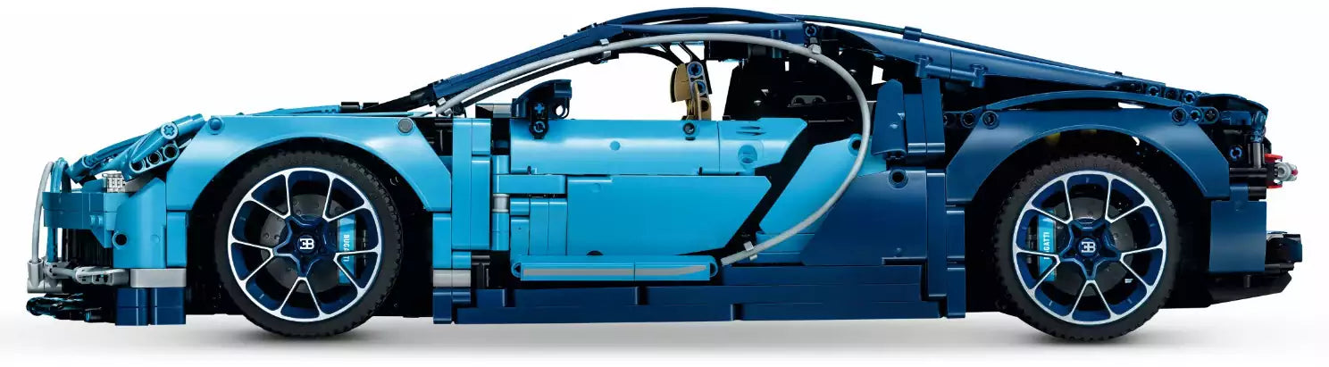 Detail 2: LEGO Technic 42083 Bugatti Chiron