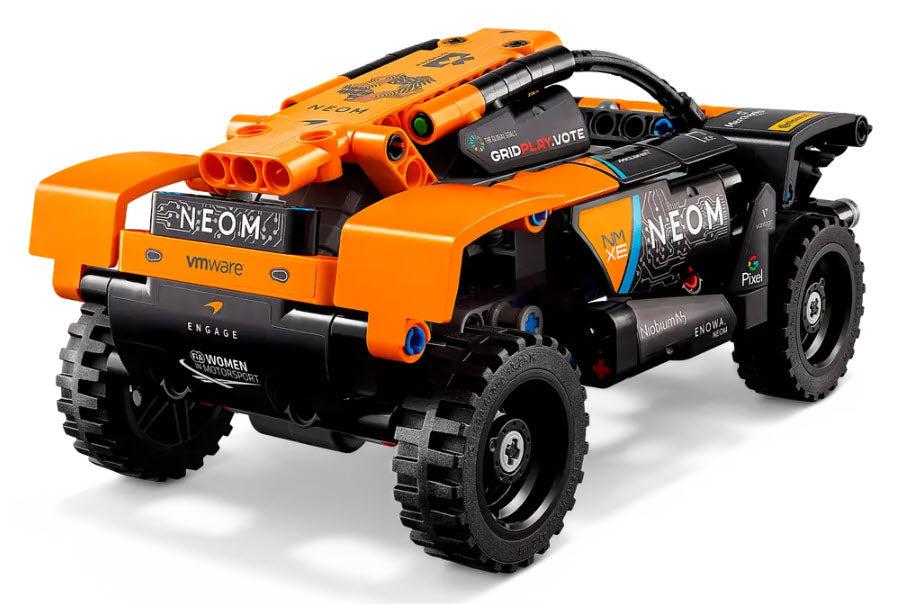 Detail 1: LEGO Technic 42166 NEOM McLaren Extreme E Race Car