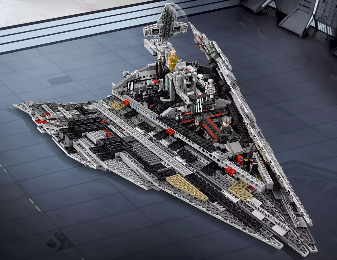 Detail 2: LEGO Star Wars 75190 First Order Star Destroyer