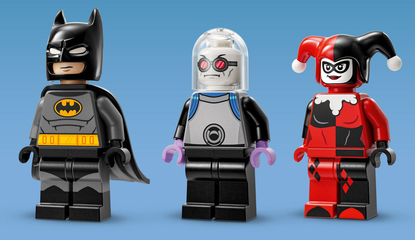Minifiguren: LEGO Super Heroes 76274 Batman im Batmobil vs. Harley Quinn und Mr. Freeze
