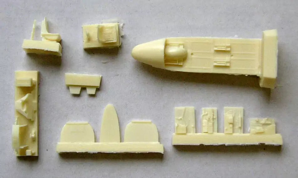 MPM 72548 Gloster Meteor T Mk.7 Commonwealth Trainer, 1:72