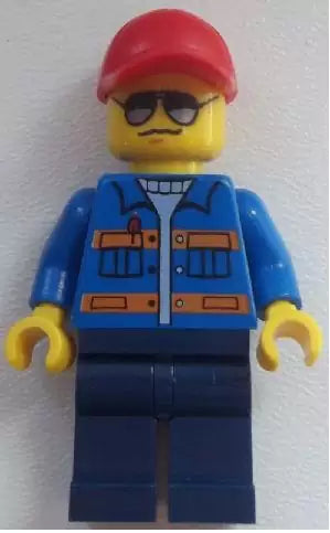 LEGO City Minifiguren CTY500 Lastwagenfahrer mit Sonnenbrille, dunkelblaue Hose