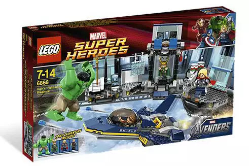 LEGO Super Heroes 6868 Hulks Helicarrier