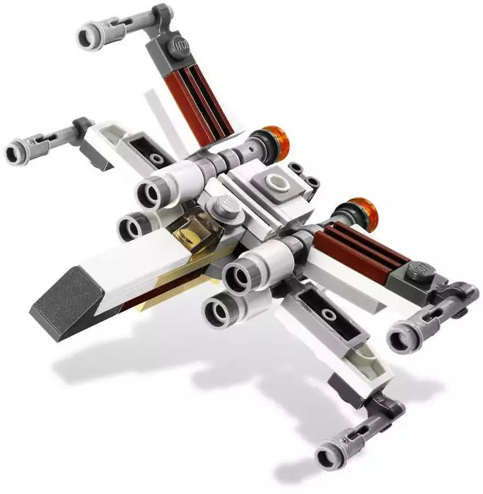 LEGO Star Wars 9677 X-wing Starfighter & Yavin 4