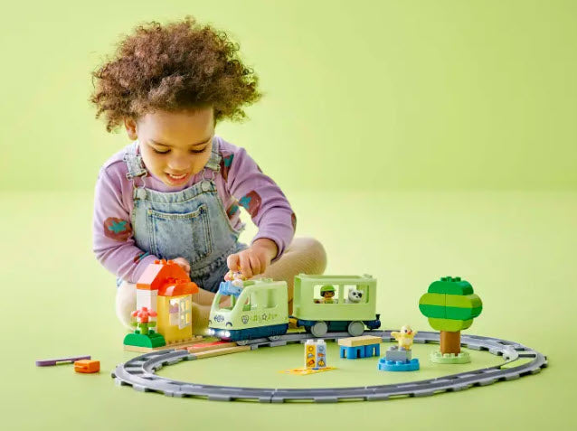 Detail 1: LEGO DUPLO 10427 Interaktive Abenteuer-Eisenbahn