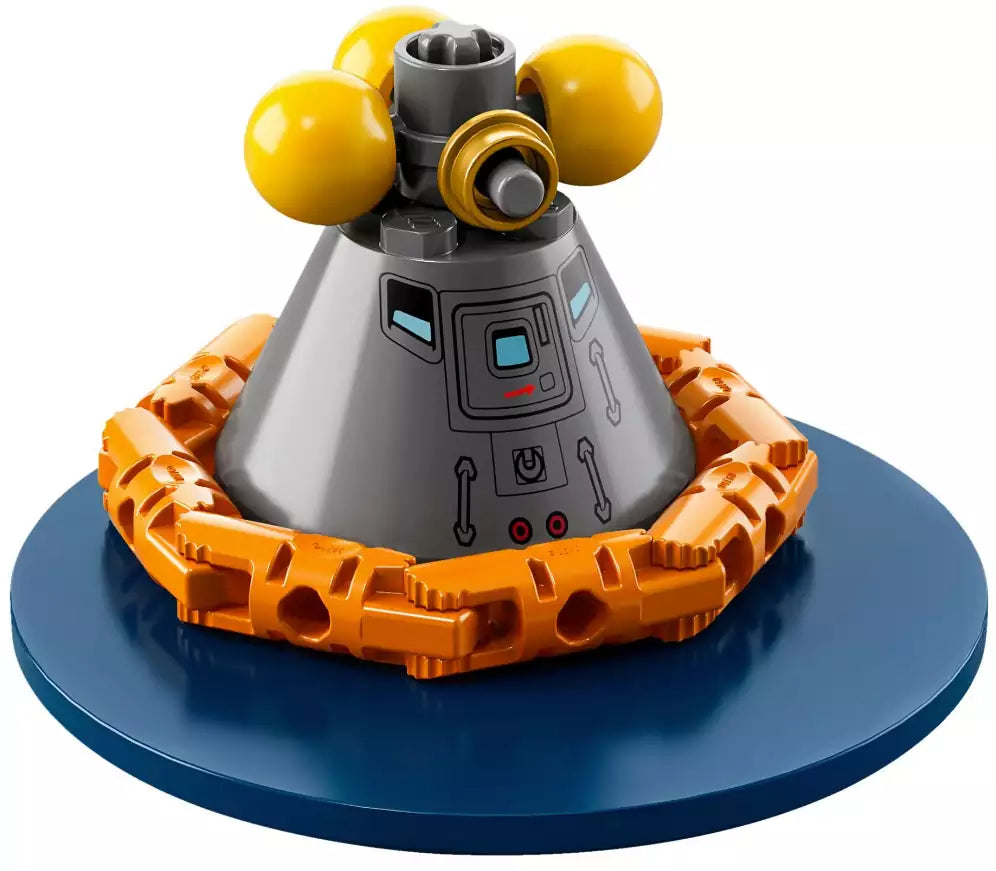LEGO Ideas 21309 NASA Apollo Saturn V, Detail 1