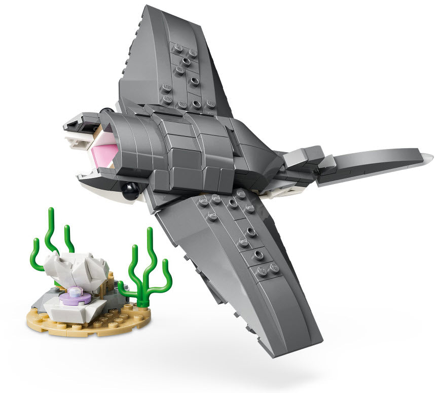 Alternativmodell 2: LEGO Creator 31381 Wilder Hai mit Schatztruhe