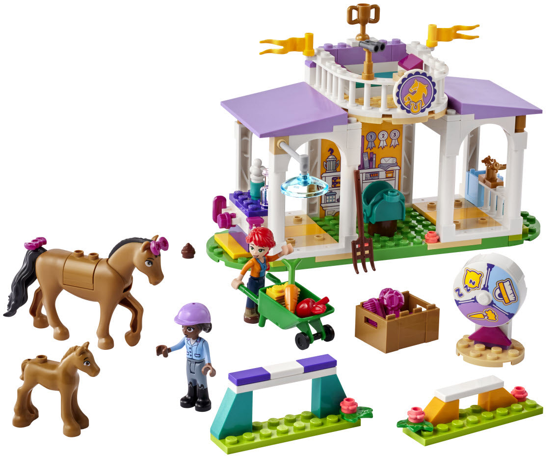 Inhalt: LEGO Friends 41746 Reitschule