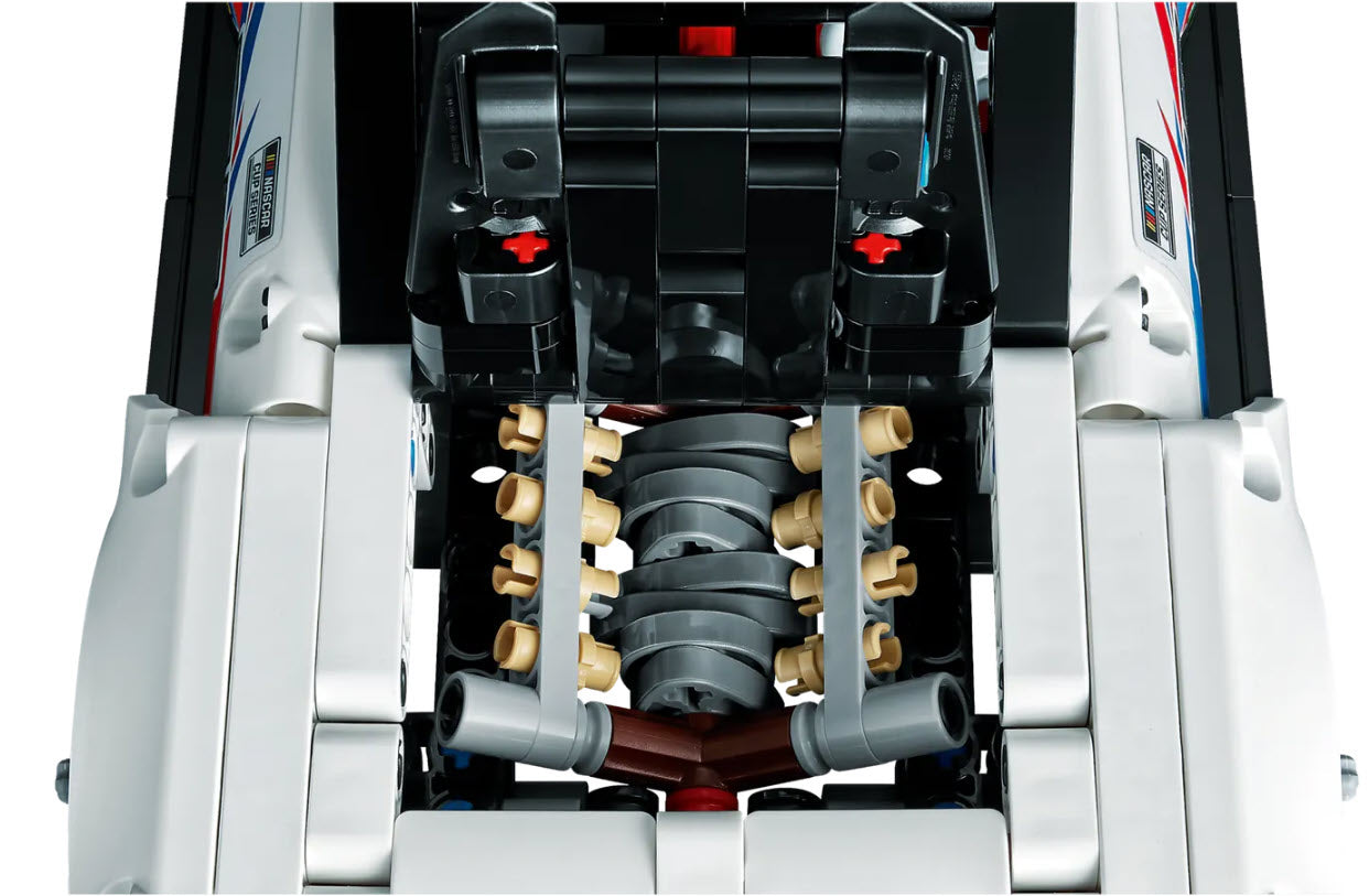 Detail 3: LEGO Technic 42154 Ford GT 2022
