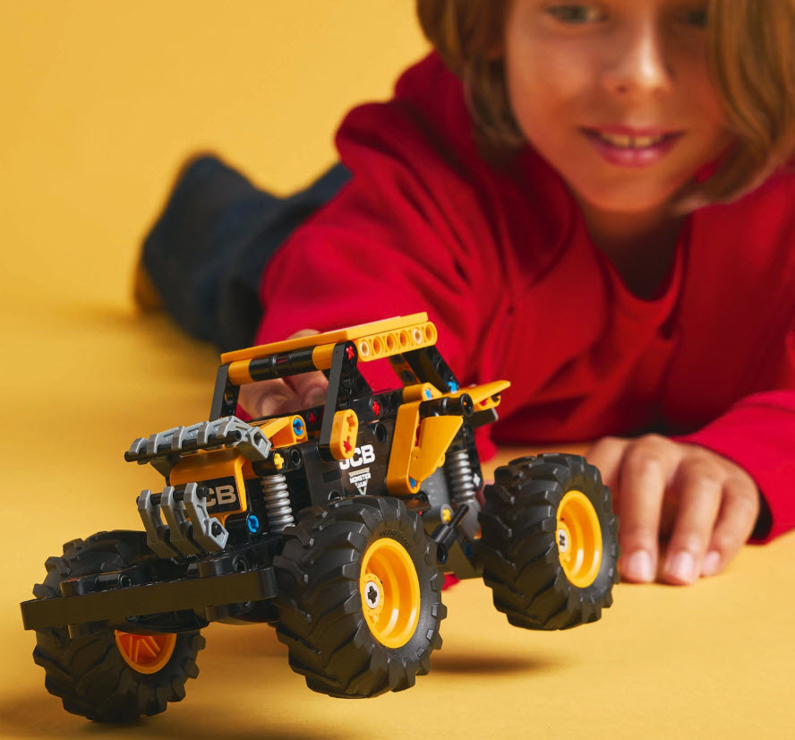 Detail 3: LEGO Technic 42199 Monster Jam DIGatron