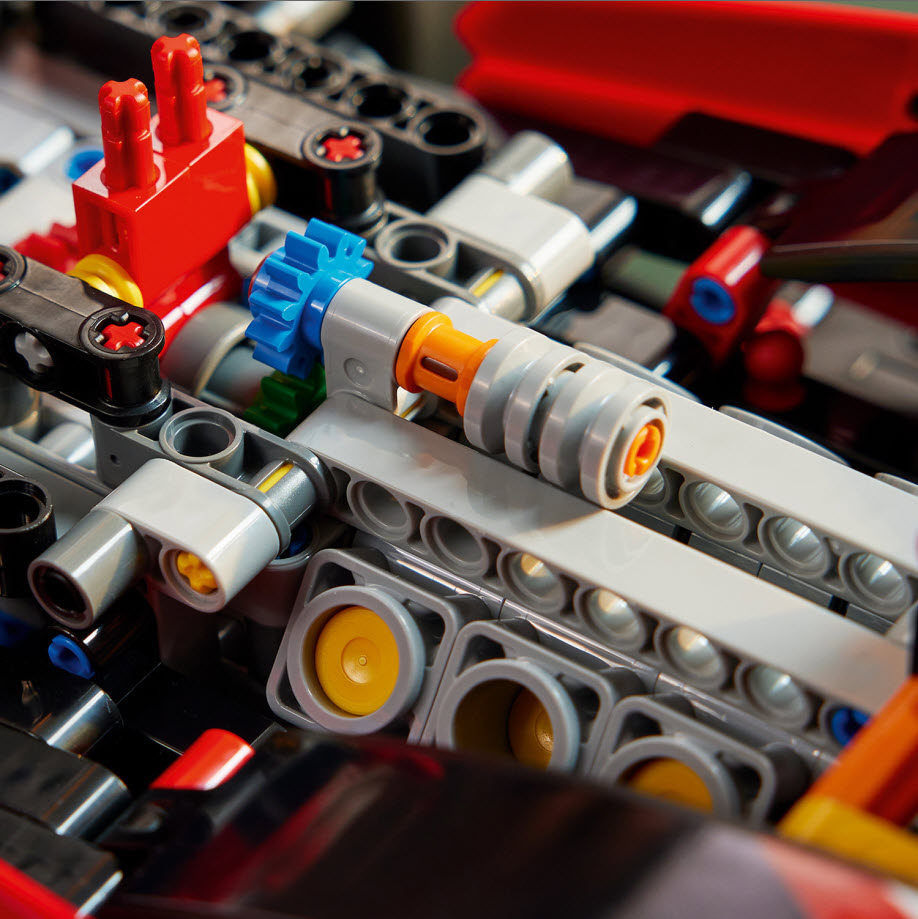 Detail 1: LEGO Technic 42207 Ferrari SF-24 F1 Rennauto