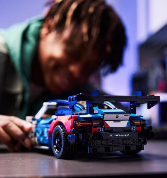 Detail 3: LEGO Technic 42226 BMW M4 GT3 EVO Rennwagen