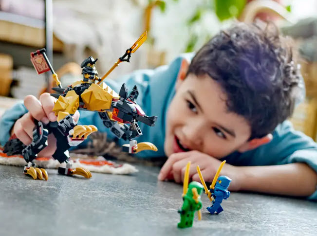 Detail 2: LEGO Ninjago 71790 Jagdhund des kaiserlichen Drachenjägers
