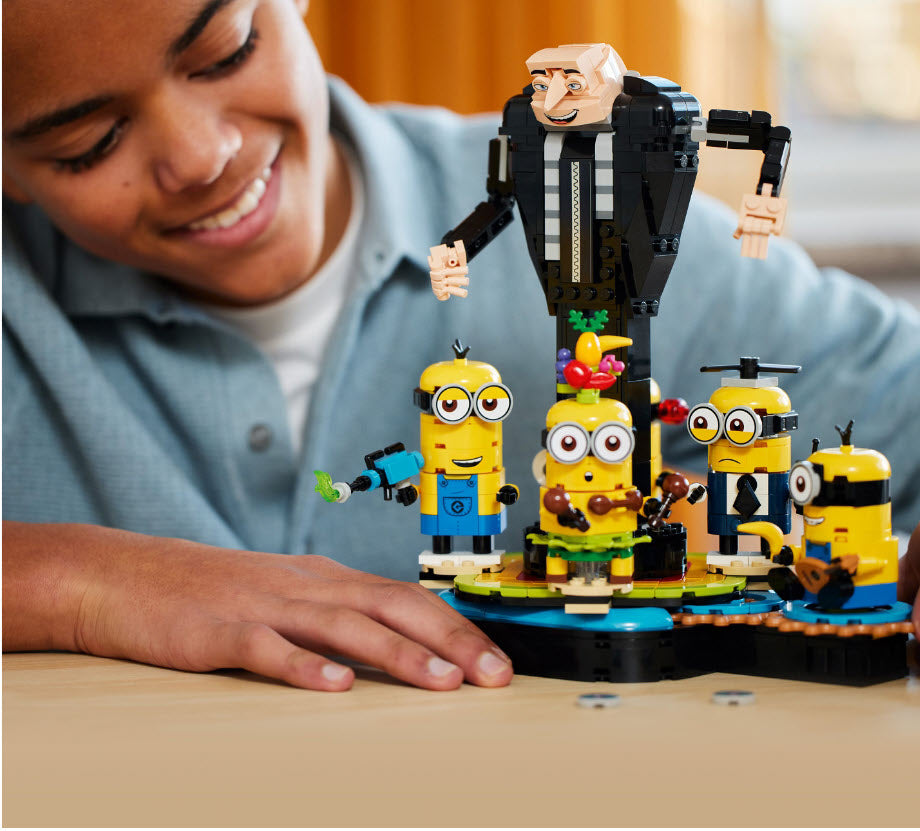 Minifiguren: LEGO Minions 75582 Gru und die Minions aus LEGO Steinen