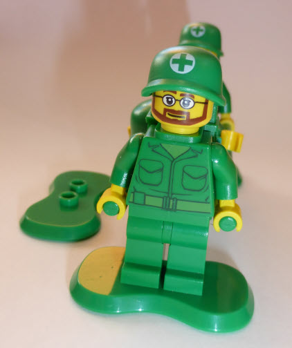 Custom LEGO Soldaten MIL103-08-B Zwei Sanitäter und verwundeter Soldat