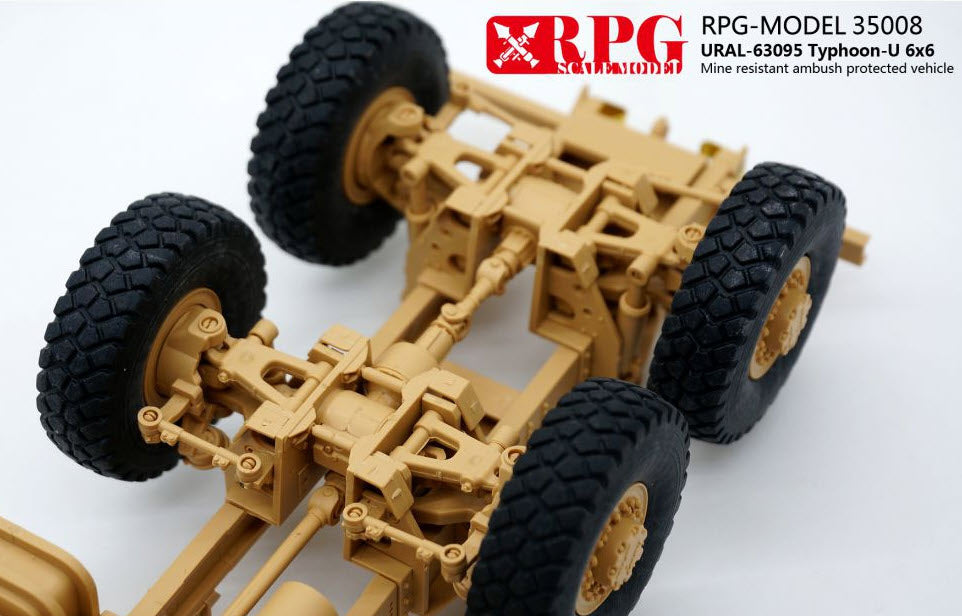 RPG-Model 35008 Russian URAL 63095 Typhoon-U MRAP, 1:35