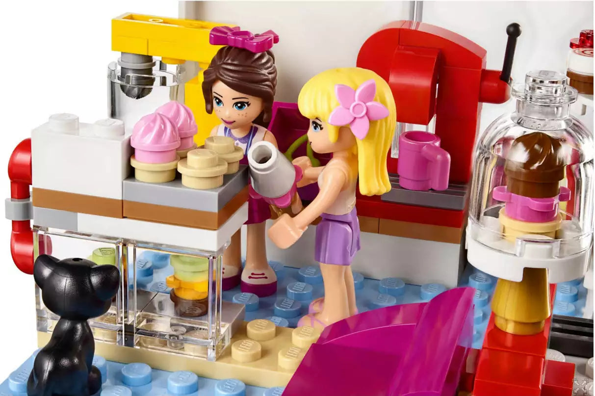 LEGO Friends 41119 Heartlake Cupcake-Cafe